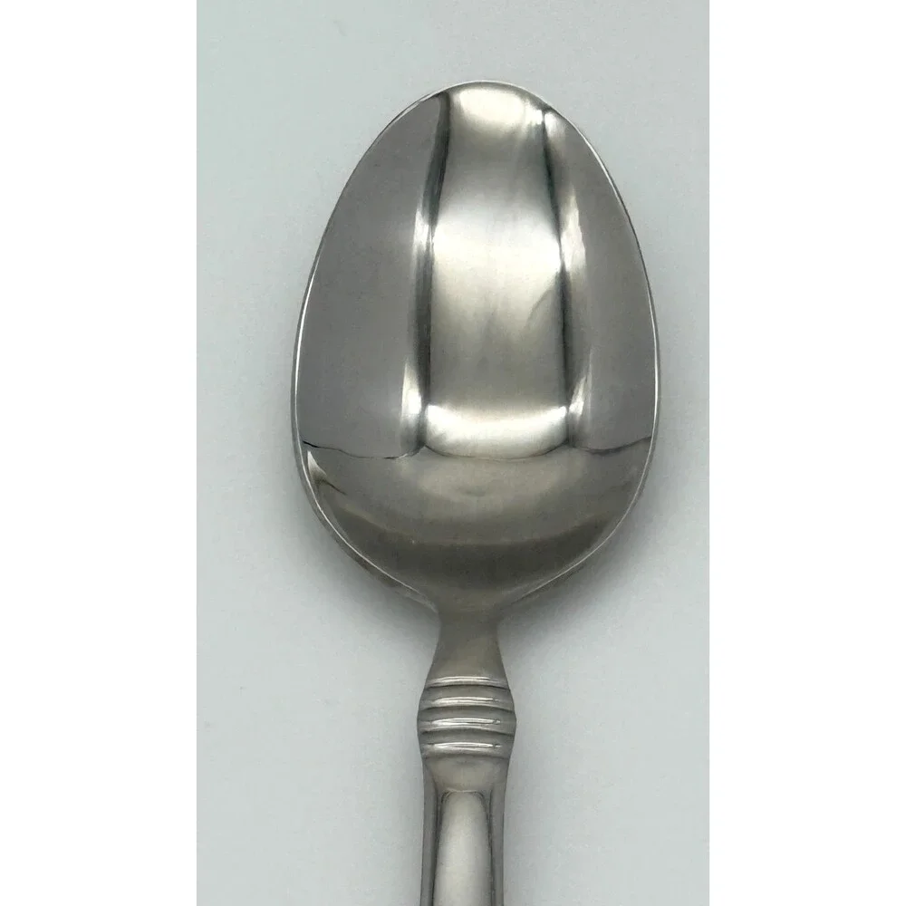 Oneida Banbury Set of 4 Dinner Spoons New Unused Stainless Steel Flatware China